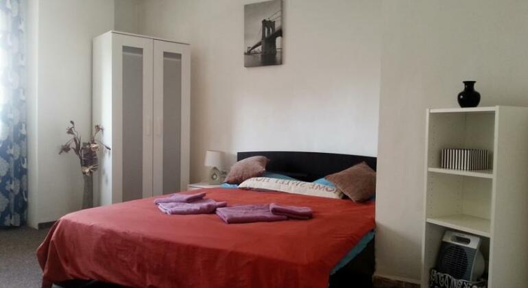 Central Residence Sector 1 - Photo5