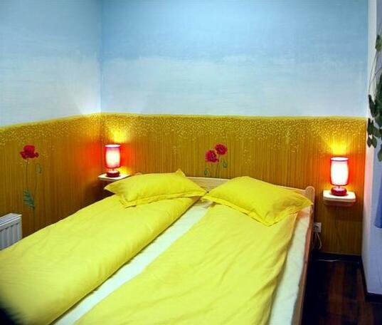 East Hostel Bucharest - Photo3