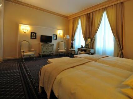 Grand Hotel Continental Bucharest - Photo3