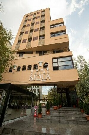 Siqua Hotel