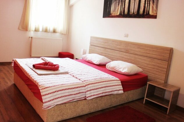 X Hostel Bucharest - Photo2