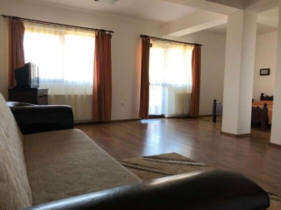 Valea Salbatica - Photo5