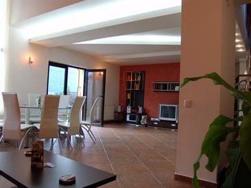 Izvorul cu Pastravi Hotel Busteni - Photo4