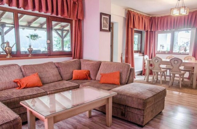 Zamora Bellevue by CityLife Suites - Photo3