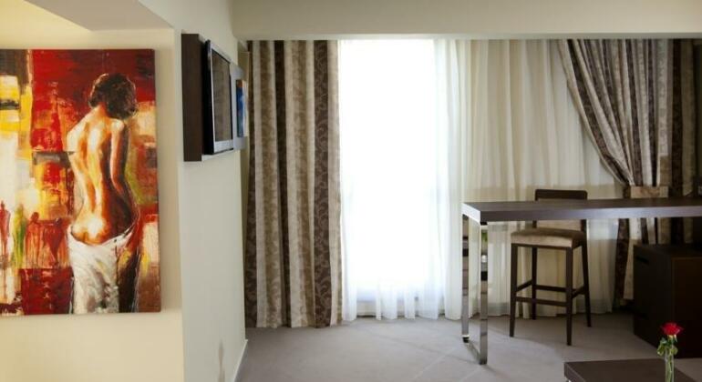 Hotel Pietroasa - Photo4
