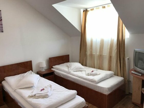 Pensiunea Saseasca - Photo5