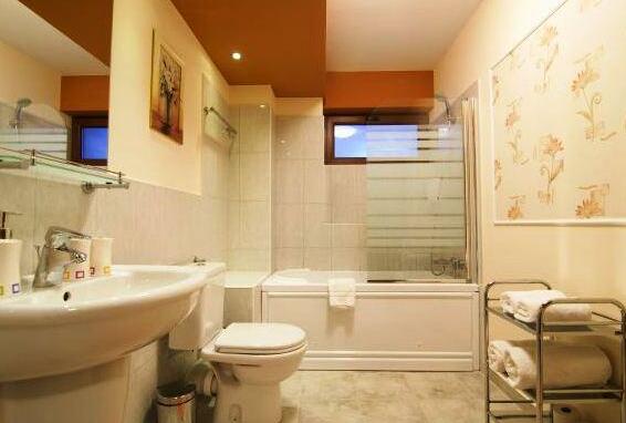 Cabrio Apart Hotel - Photo2