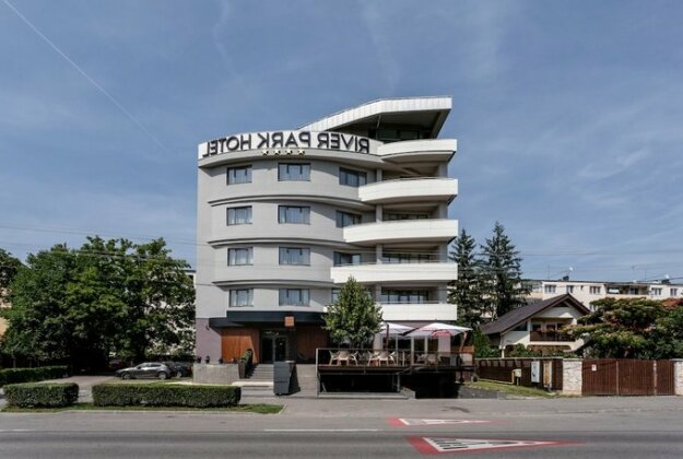 Hotel River Park Cluj-Napoca - Photo2