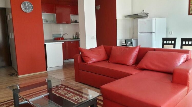 LH Residence - Photo3