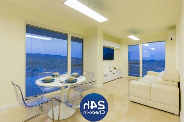 My Place Grand Hill - Photo2