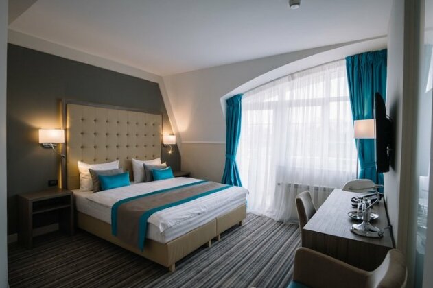 Norm Hill Hotel - Photo2