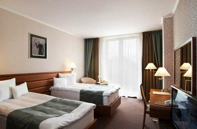 Ramada Hotel Cluj - Photo2