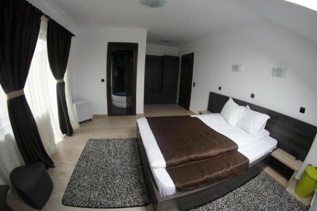 Villa Laur - Photo3