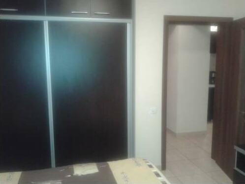Adeline Apartments - Photo2