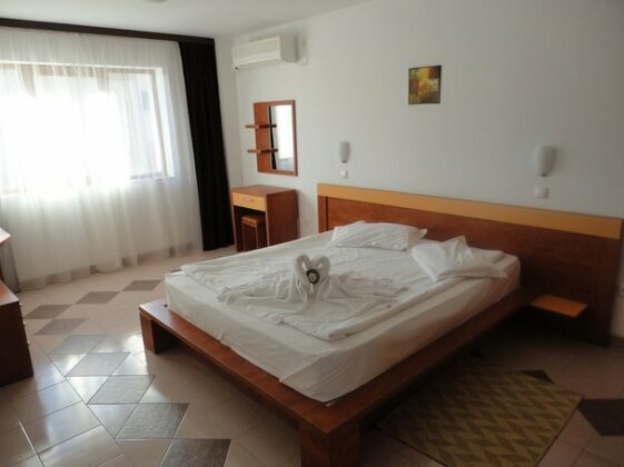 Arion Hotel Constanta - Photo5