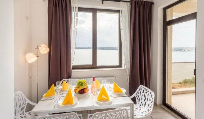 Deluxe Criss Solid Residence Mamaia - Photo4