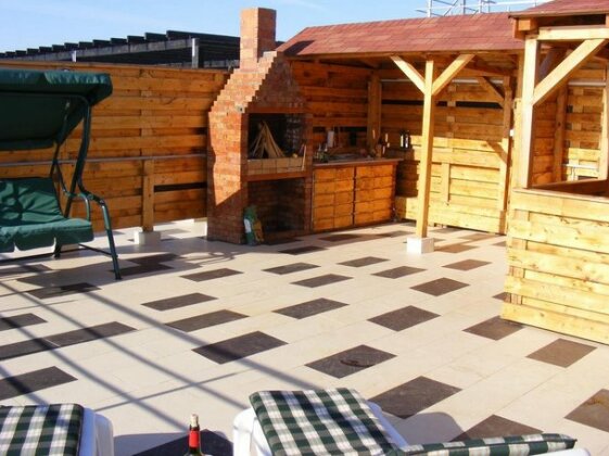 Elena's Terrace - Photo5