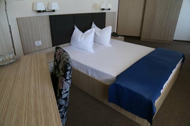 Hotel Bueno - Photo5