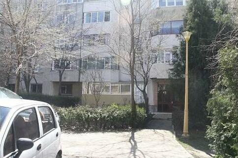 Large and Bright Apartment - Photo3