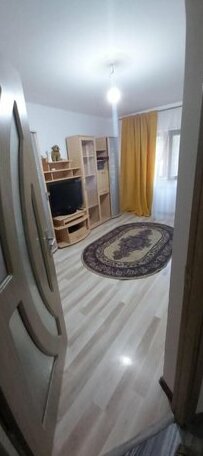 Photo 2