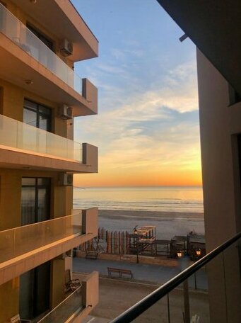 Venetis Sea View Apartment - Photo2