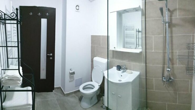 Zeka's Properties - Photo3