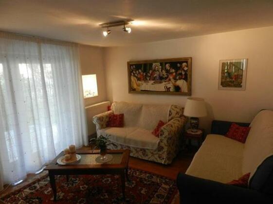 Pensiunea Surpriza - Photo4