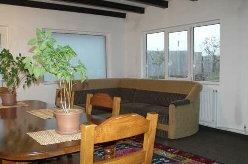 Rustic Argesean - Photo3
