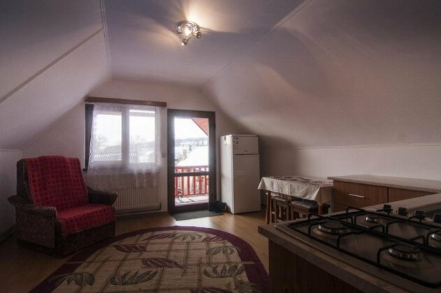 Dobra Haz - Photo2