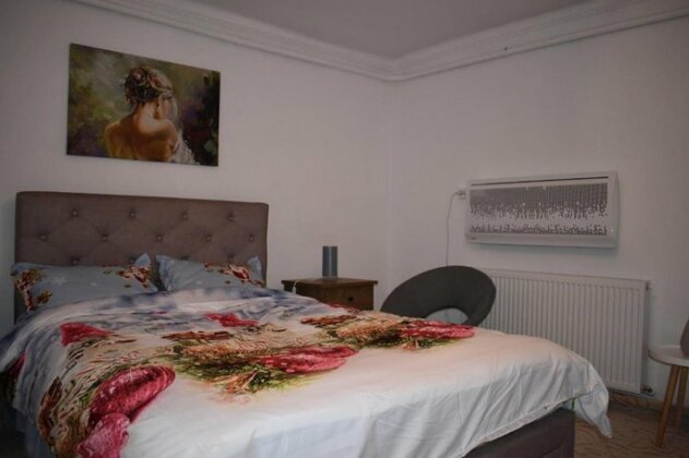 Garden's Guesthouse - Photo4