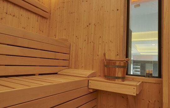 Conacul Ambient - Photo3