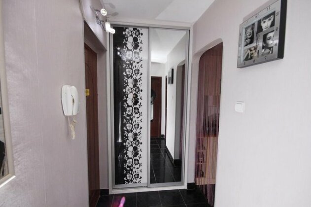 4 Apartshotel Galati Faleza - Photo2