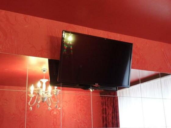 Amour Rouge Suite Adults Only - Photo2