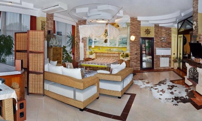 Romantic Penthouse Galati - Photo2