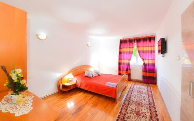Casa Lucian - Photo5