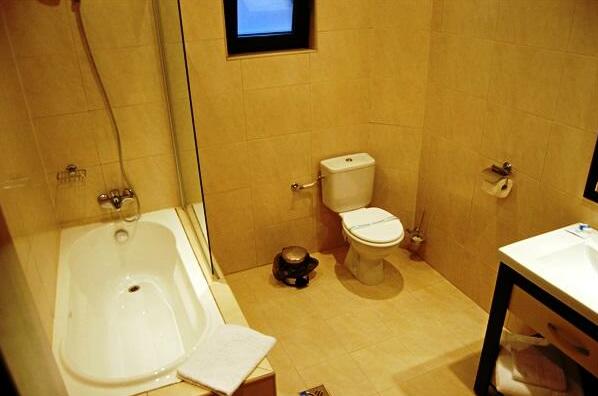 Hotel Krystal Hunedoara - Photo3