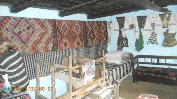 Busta House - Photo2