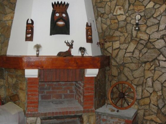 Pensiunea Madona - Photo2