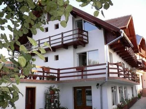Pension Maria Bran - Photo2