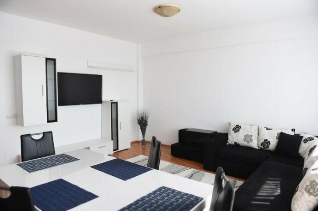 Class DeLuxe Apartments - Photo2