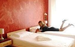 Eden Hotel Oradea - Photo4