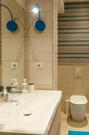 Home Away from Home Apartment Otopeni - Photo3