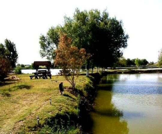 Clubul Pescarilor Bucov - Photo3
