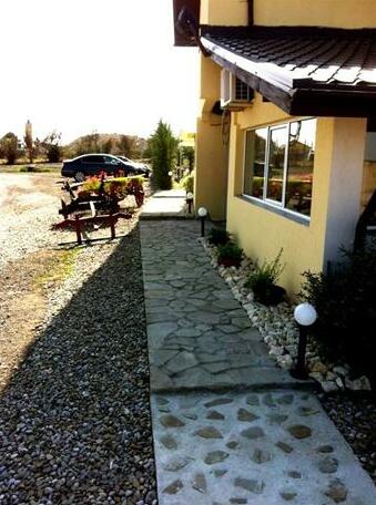 Clubul Pescarilor Bucov - Photo4
