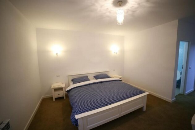 Fresh Accommodation - Photo4