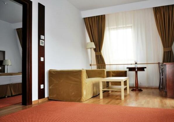 Hotel Miraj - Photo4