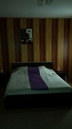 Roxana Motel