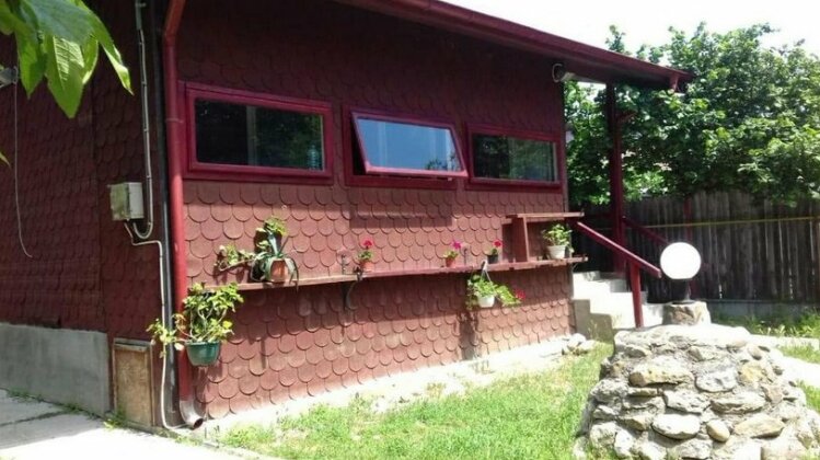 Canadian House - Photo2