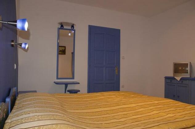 Hotel Sugas - Photo3