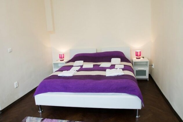 Cately Guesthouse - Photo5
